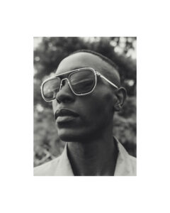 Monture MYKITA affirmée sur visage ovale, homme et femme 1