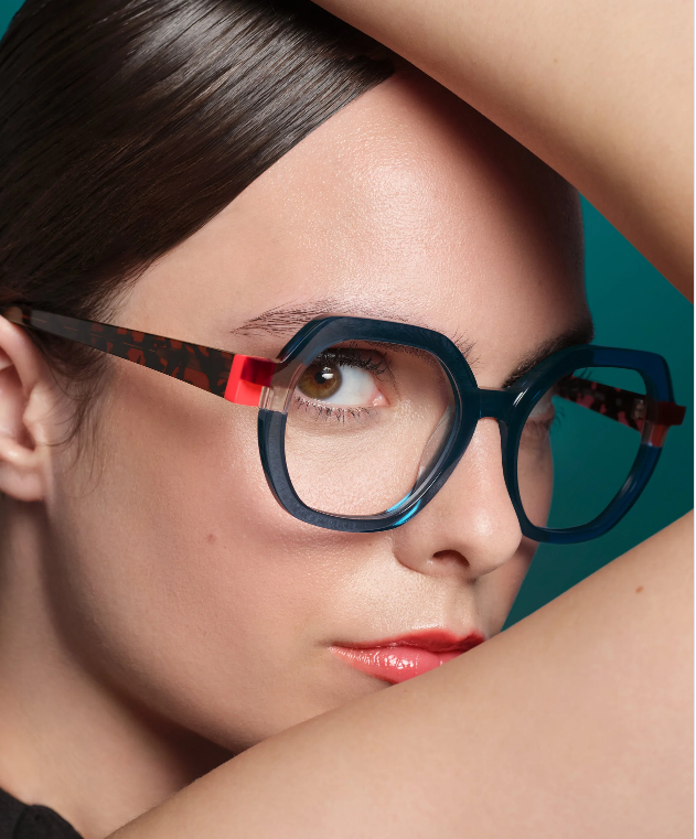 The house of eyewear opticien createur face a face