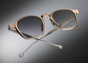 Lunettes White Circle Koios by Massada en titane japonais finition rose gold – vue de face – The House of Eyewear Paris